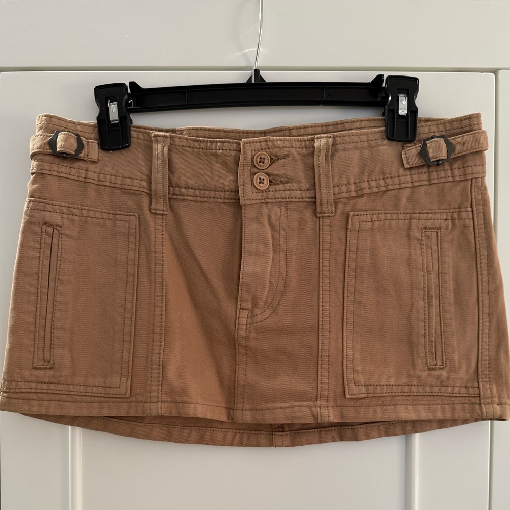 Brandy Melville tan mini skirt